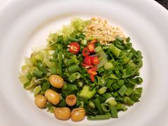-蜀滋香鲜鱼美蛙火锅(339店)