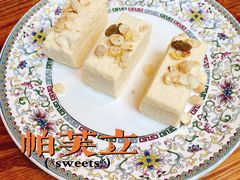 -塔哈尔·新疆盛宴(城西银泰店)