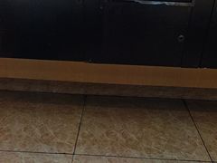 -金色印象·4k影院式足体养生(龙腾路店)