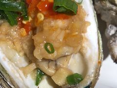 烤湛江生蚝-木屋烧烤(岗顶二店)
