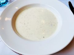 奶油松茸蘑菇汤-莫斯科餐厅