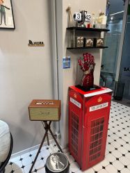 点击看大图 -老男孩男士理容馆·理发·烫染·修面