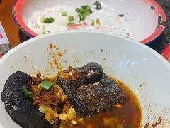 -湘下佬·老长沙吃货铺(顺成·大融城店)