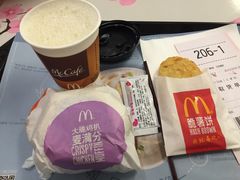 -麦当劳(中唱大厦店)
