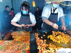 -正宁路小吃夜市