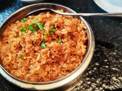 -河畔春天时尚餐厅