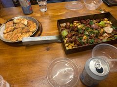 -老东镇啤酒屋海鲜加工·蒸汽海鲜·海鲜烧烤(台东店)