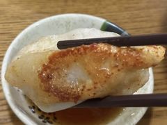 -黄阿姨锅贴大王(万航渡路店)