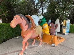 -布尔津河堤夜市