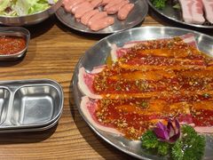 -明洞阿姨·韩式酱蟹烤肉·创意料理(三元桥店)