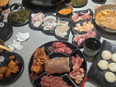 -啊美丽炭火烤肉(滑翔一店)