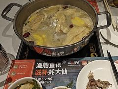 -蚝大仙横琴生蚝火锅(中央汇店)