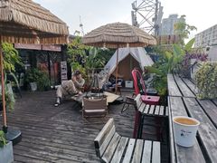 -拖板鞋咖啡旅行酒店(春熙路地铁站店)