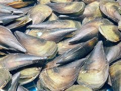 -三亚火车头万人海鲜广场