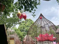 -四季贵州·山地温泉水世界
