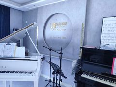 -乐尚音乐空间·钢琴·声乐·架子鼓(会展中心店)