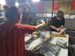 -新疆风味冷水鱼庄(友谊峰路店)