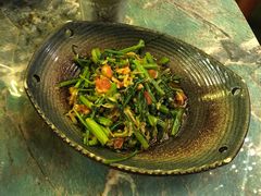 酸笋炒空心菜-浩海火燒雲傣家菜(静安芮欧店)
