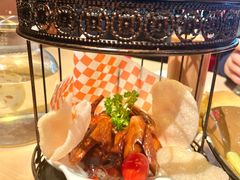 秘制脆皮乳鸽-避风塘(宝山万达店)