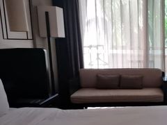 -三亚湾海居铂尔曼度假酒店