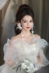 -艾米丽婚纱礼服