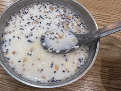 -白翔甜食店