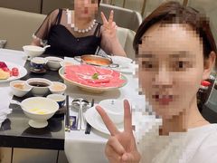 -红鼎豆捞·非遗鲍皇汤火锅(宝丰路店)