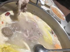 -三人行骨头王火锅(长寿店)