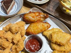 -暖食光·台式家庭餐厅·生日主题店(万达店)