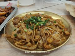 -郑记•不夜城烧烤•龙虾•虾蟹(黄鹤楼店)