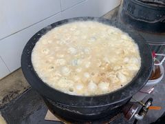 -依云煎包店