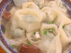 特色荠菜鲜肉大馄饨-九斤黄三黄鸡专卖店