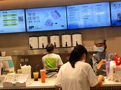 -奈雪的茶(鄞州万达店)