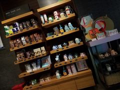 零售区-星巴克臻选(济南万达店)