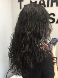 -T-Hair Salon