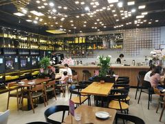 -Vinup薇葡·葡萄酒自助Bar(江宁路店)
