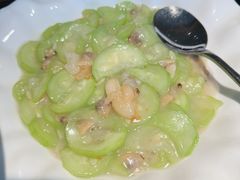 苹果丝瓜炒花蛤肉-四道菜·福建菜馆(新街口金鹰店)