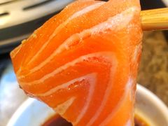 三文鱼刺身-日进一片海.生腌海鲜火锅.宵夜烧烤(三里屯总店)