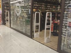 -钟书阁(群光广场店)
