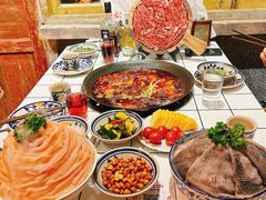 -旧街市鲜货老火锅(大光路店)