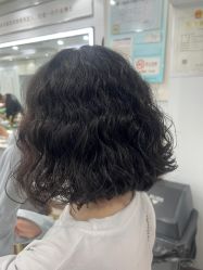-镁连社·美联社