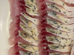 脆皖鱼腩-正能量脆肉鲩火锅