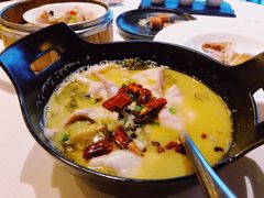 酸菜鱼-富力丽思卡尔顿酒店·丽轩中餐厅