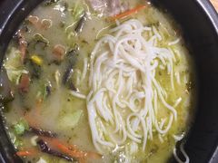 -过桥缘·过桥米线(大华虎城嘉年华店)
