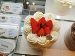 -花花卷卷·鲜食蛋糕(静安久光百货店)