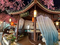 -荷塘秋月·本帮江浙菜(国权路店)