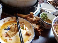 -亿诣蝎府炸酱面羊蝎子火锅(酷车小镇店)
