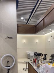 -MARTIN'S BARBER SHOP男士理发馆