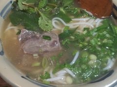 牛肉米线-云上千禾(水上店)