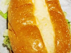 -麦当劳(展览路店)